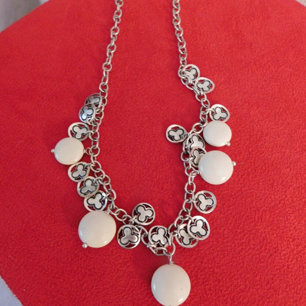 Ladies Pilgrim Necklace